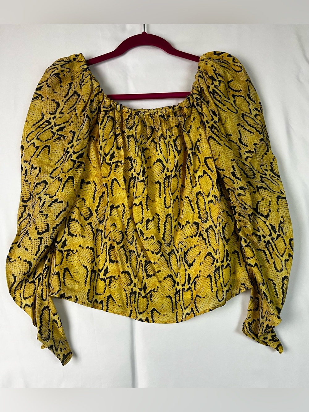 FRAME Yellow Python Off-Shoulder Billow Top Sz Small Mobwife Loud Luxury Glamour